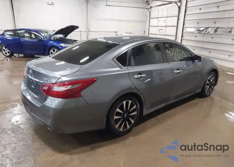 2018 Nissan Altima 2.5 S/2.5 Sl/2.5 Sr/2.5 Sv z USA, uszkodzony, nr VIN 1N4AL3AP8JC255851
